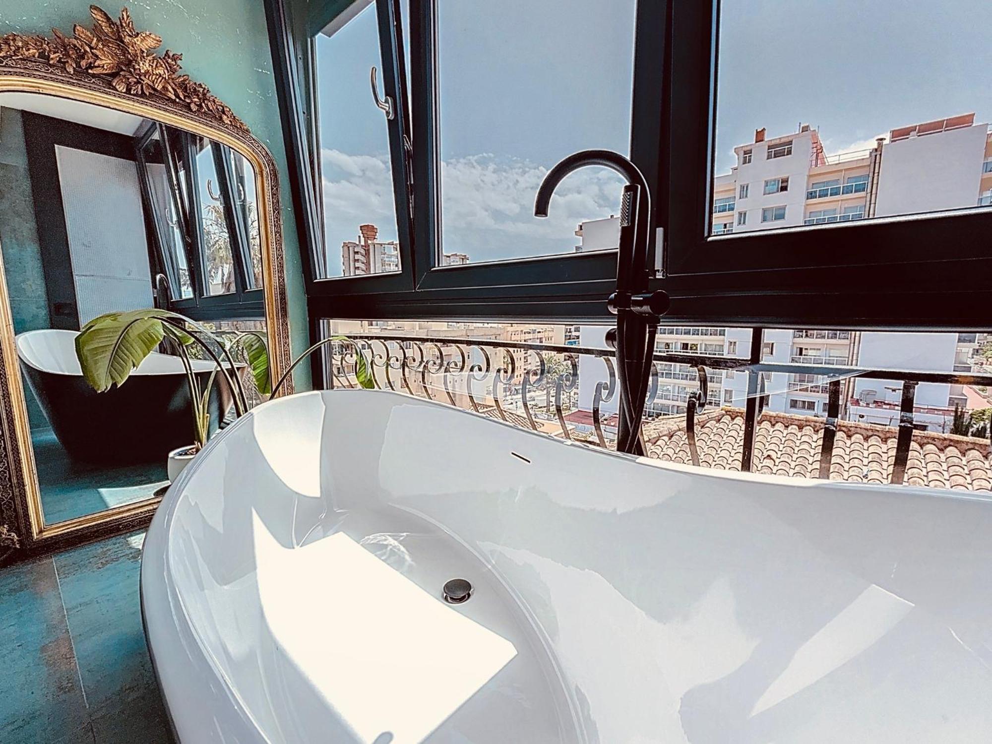 托雷莫利诺斯Alhambra Deco Homtels公寓 外观 照片