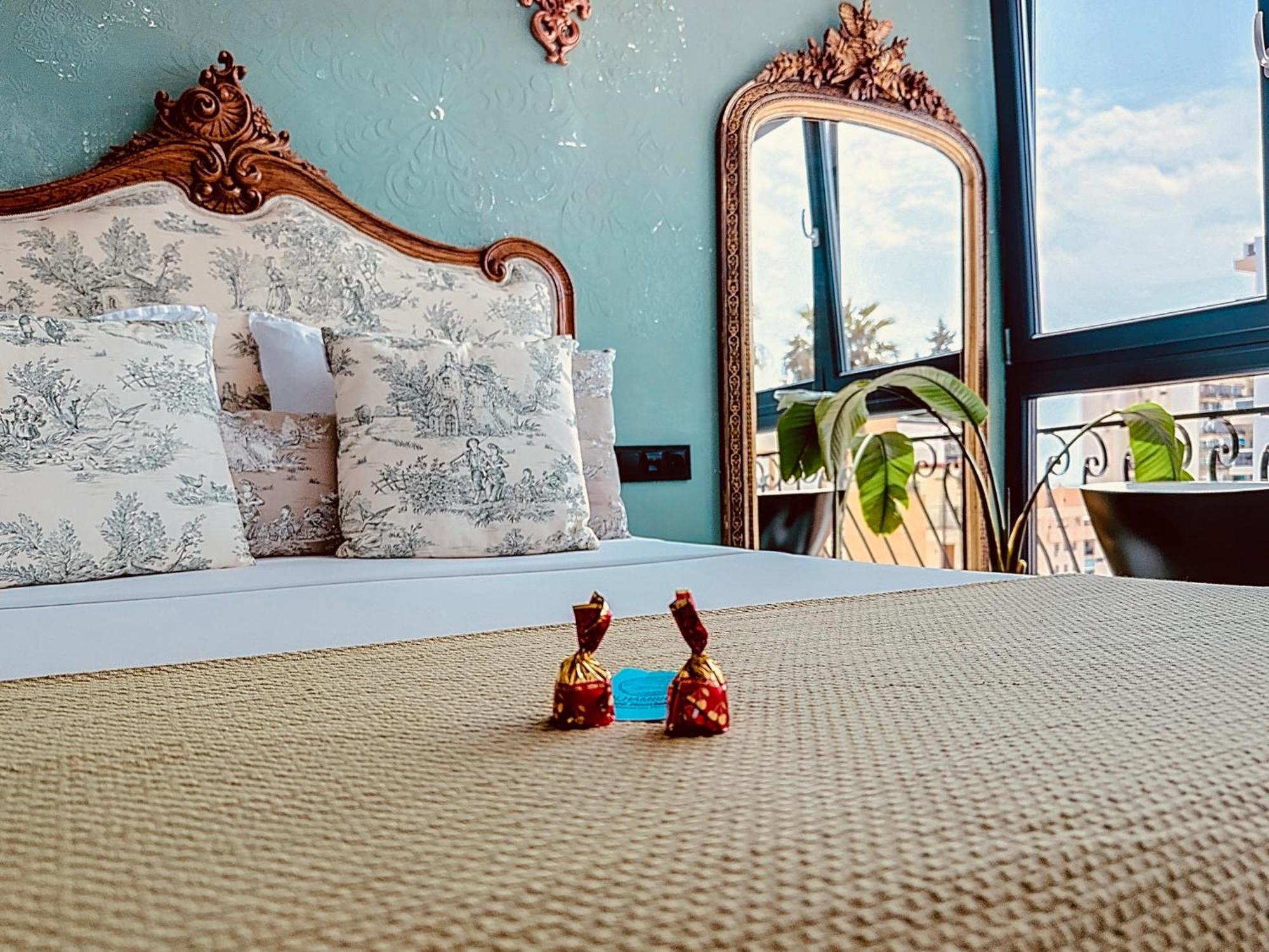 托雷莫利诺斯Alhambra Deco Homtels公寓 外观 照片