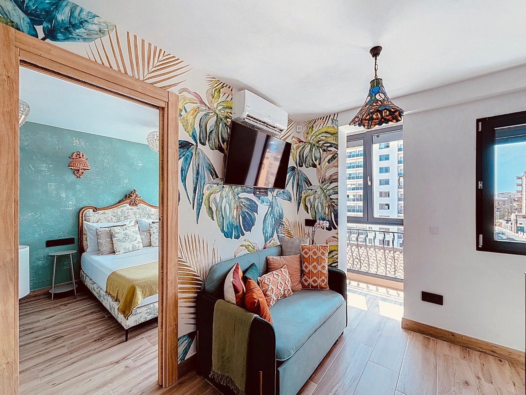 托雷莫利诺斯Alhambra Deco Homtels公寓 外观 照片