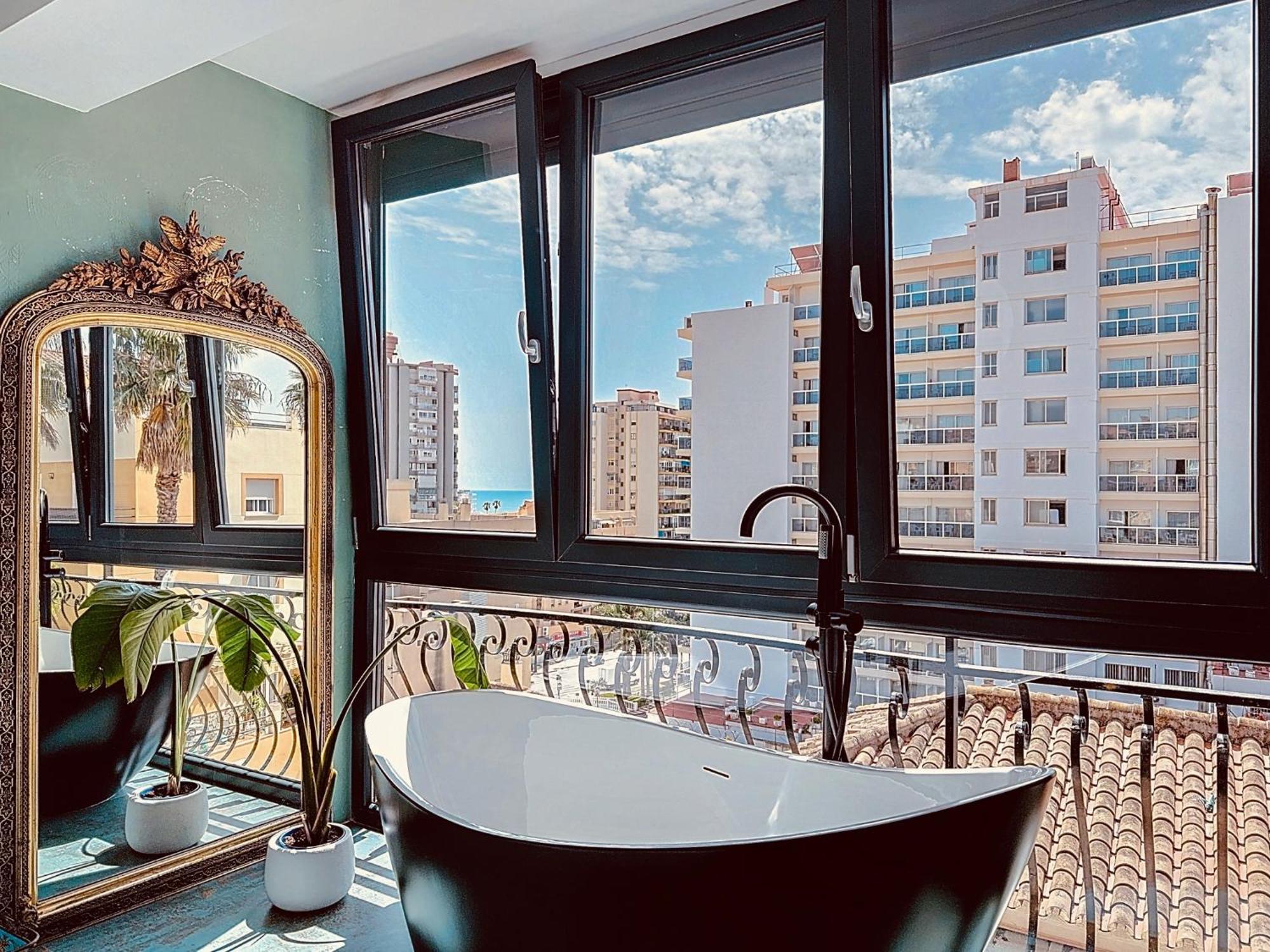 托雷莫利诺斯Alhambra Deco Homtels公寓 外观 照片